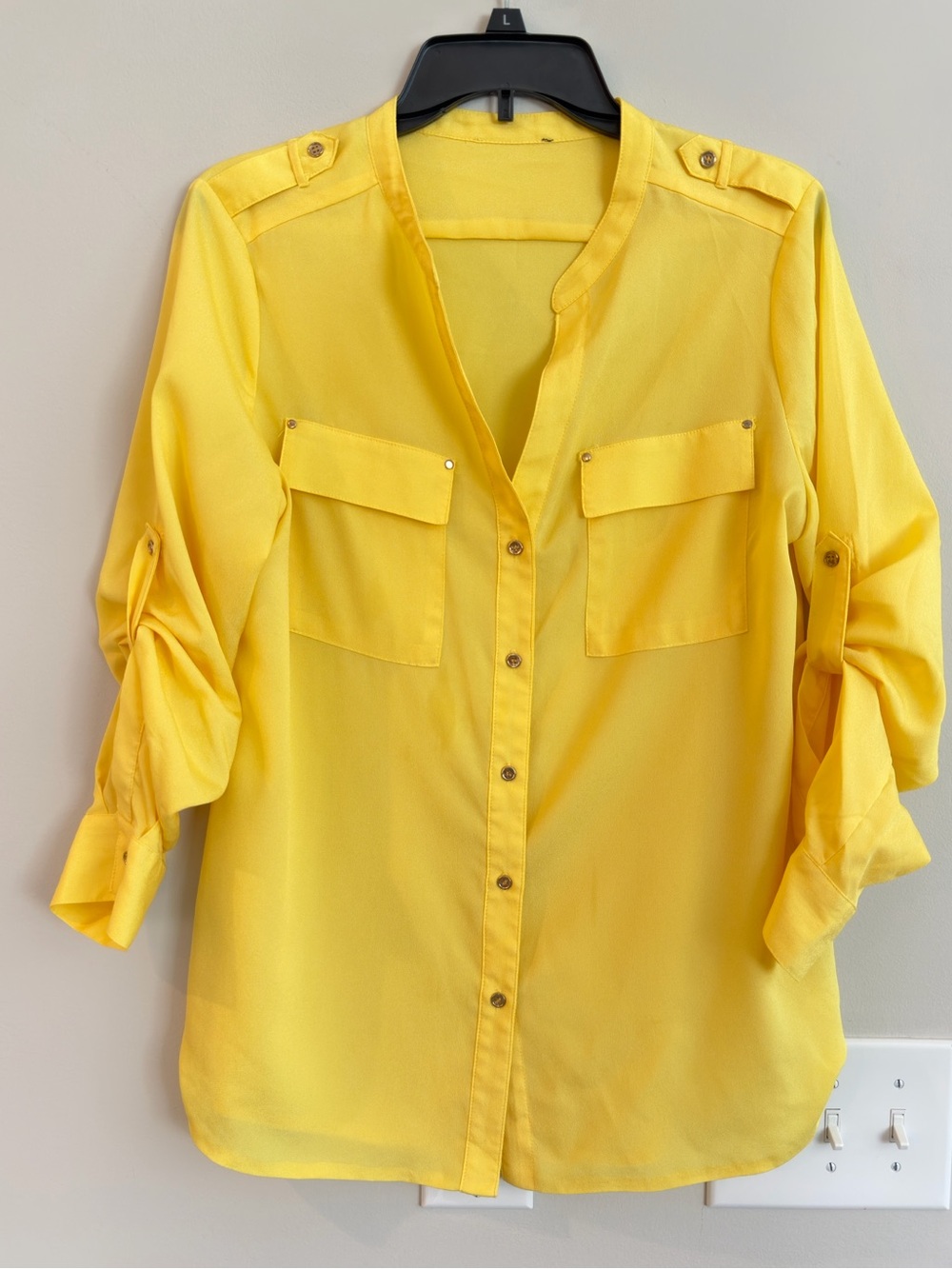 Women's Yellow Button-Front Utility Blouse